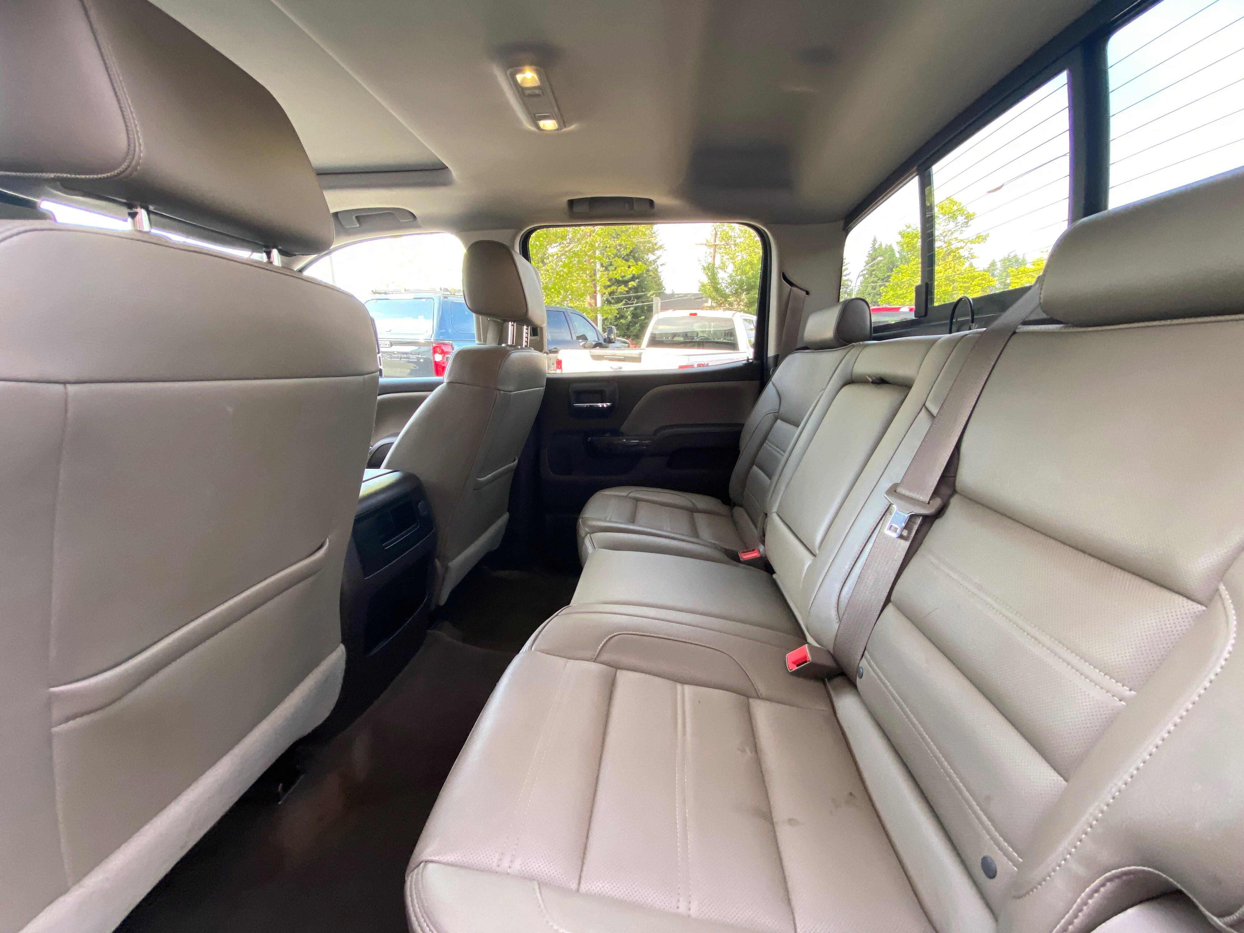 Used 2016 GMC Sierra 3500 Denali w/ Duramax Plus Package image 27