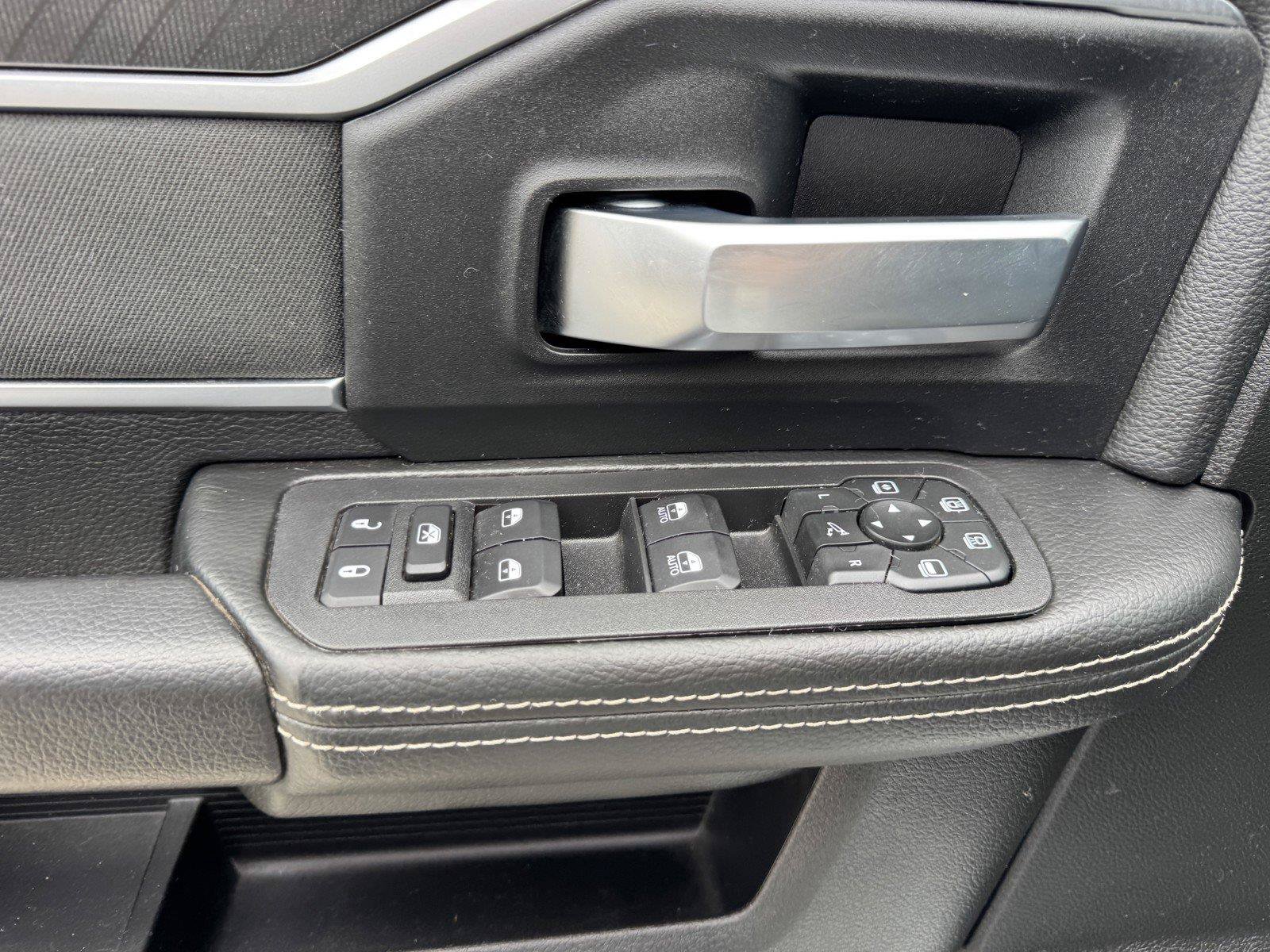 Certified 2026 RAM 2500 Big Horn AWD/4WD image 18