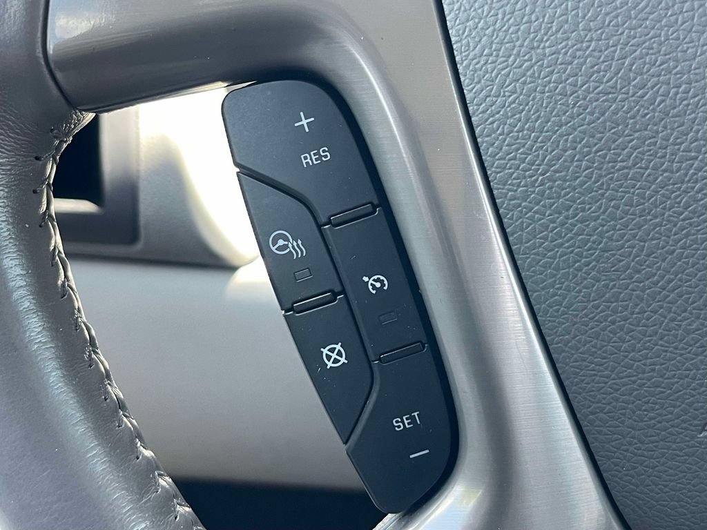 Used 2013 GMC Yukon SLT w/ SLT-2 Equipment Package RWD image 23