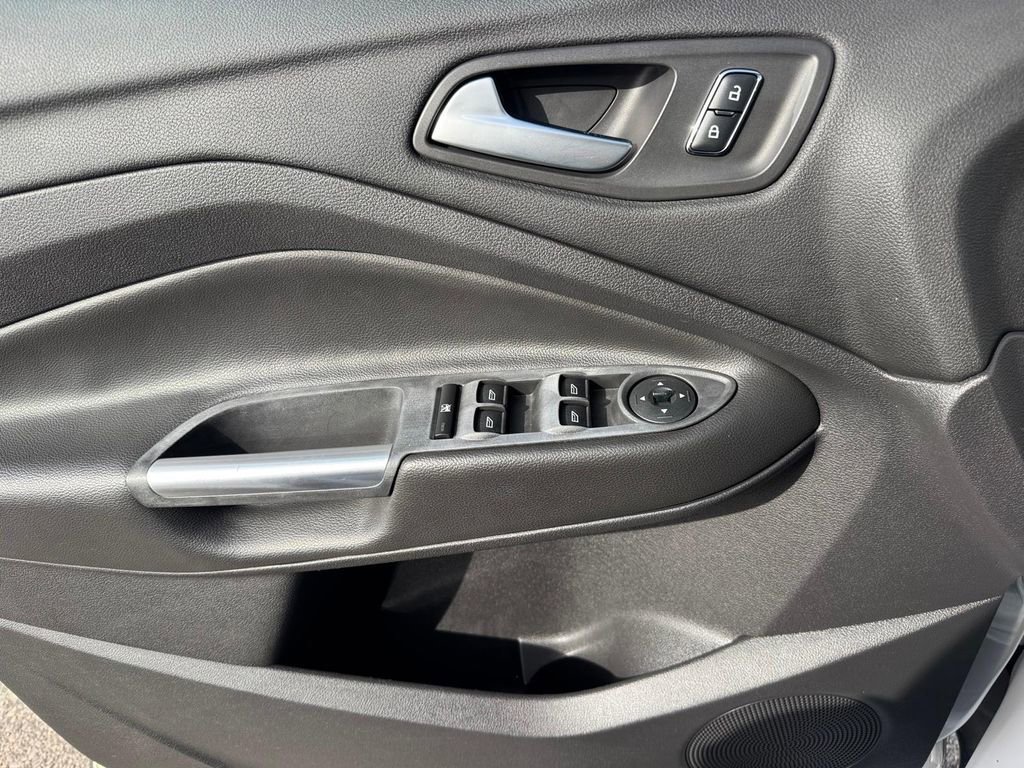 Used 2014 Ford Escape SE w/ Equipment Group 201A image 14