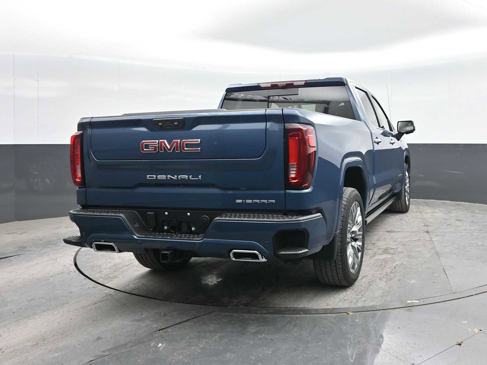 New 2026 GMC Sierra 1500 Denali image 9
