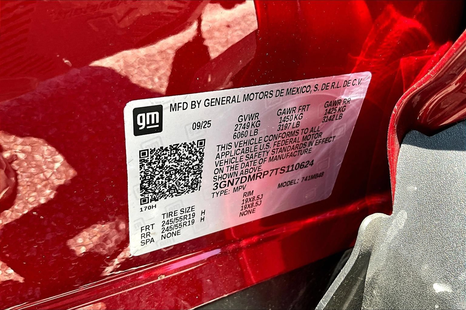 Used 2026 Chevrolet Equinox EV LT FWD image 19