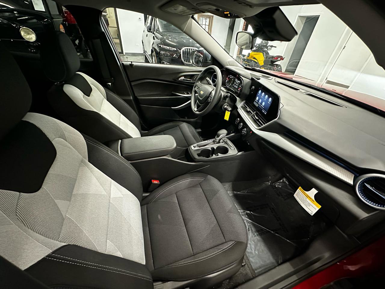 Used 2026 Chevrolet Trax LS image 19