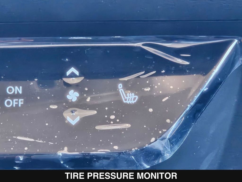 New 2026 Nissan Kicks SR w/ SR Premium Package image 21