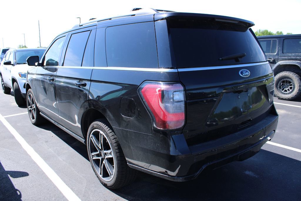 Used 2019 Ford Expedition Limited w/ Equipment Group 303A AWD/4WD image 7