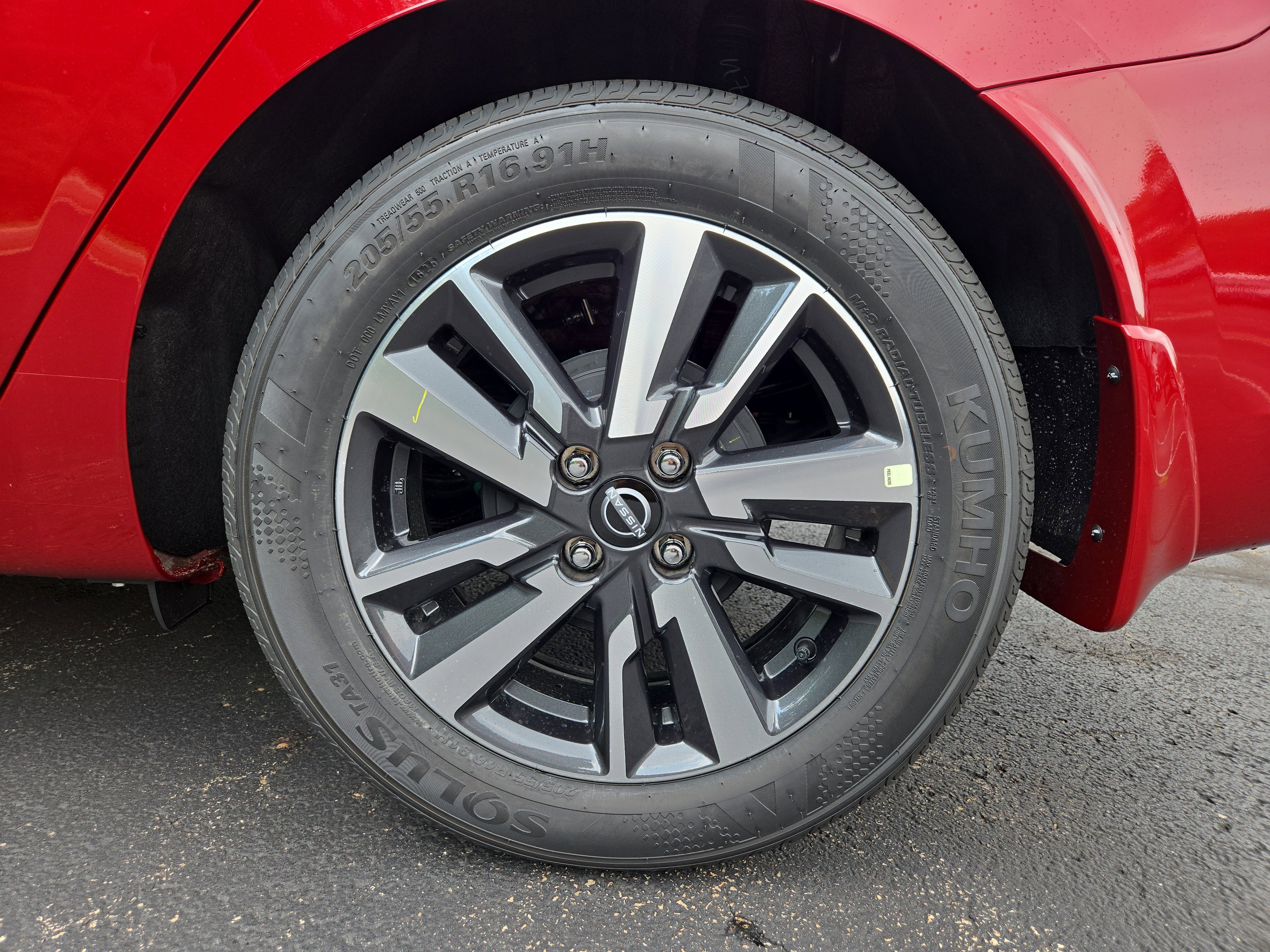 New 2025 Nissan Versa SV w/ Trunk Package image 9