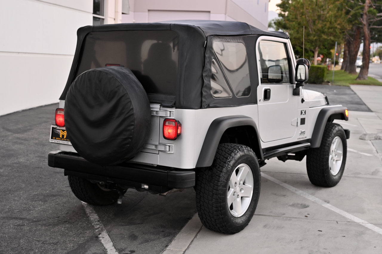 Used 2004 Jeep Wrangler X w/ Full Face Tire & Wheel Group AWD/4WD image 6