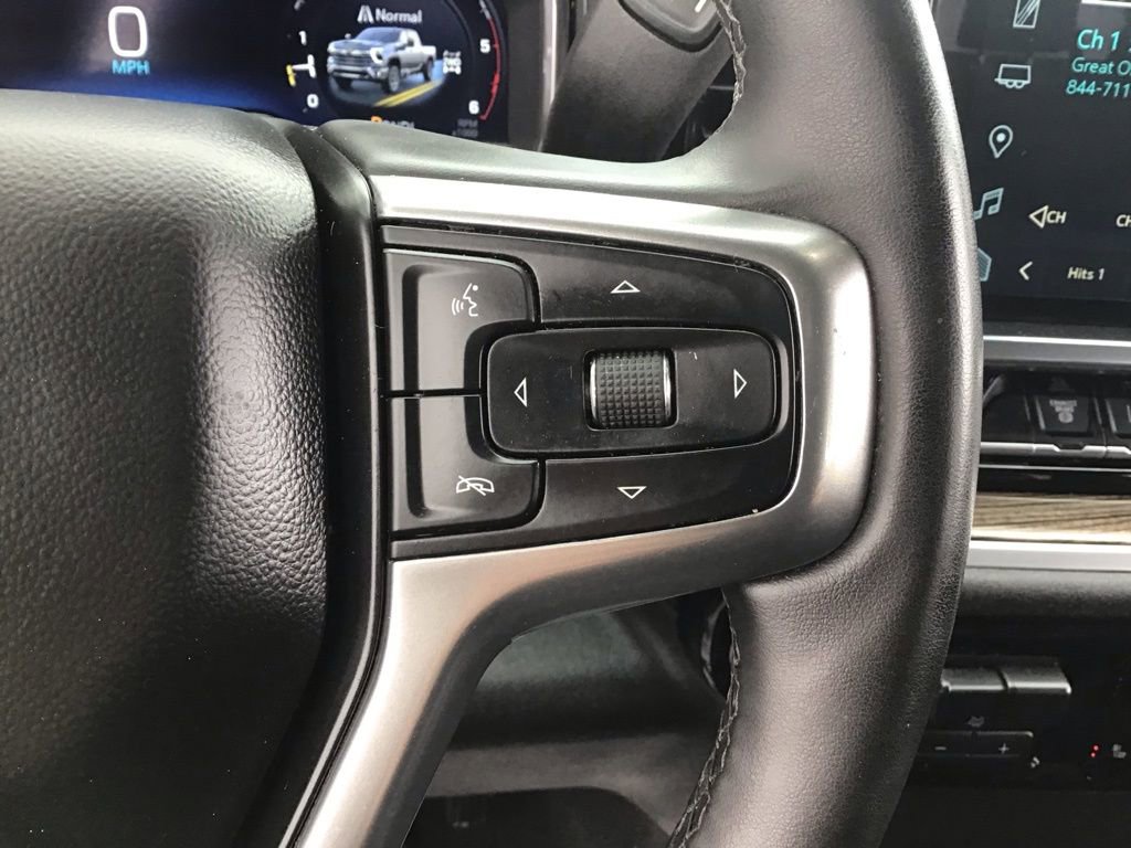 Used 2025 Chevrolet Silverado 2500 LT w/ Safety Package AWD/4WD image 22