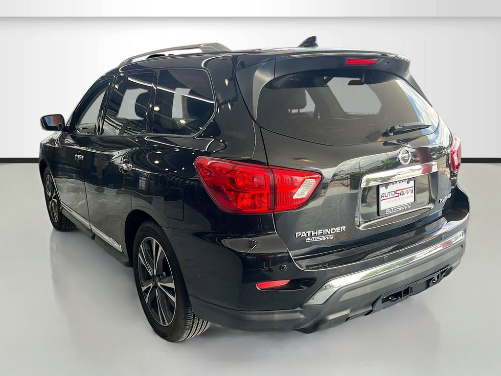 Used 2020 Nissan Pathfinder Platinum FWD image 5