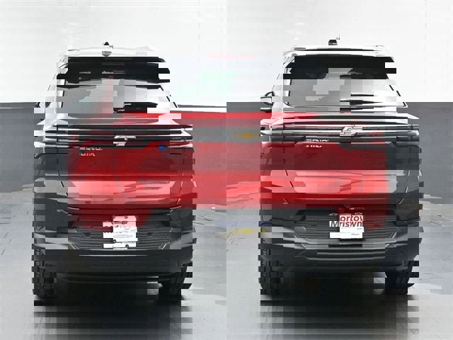 New 2026 Chevrolet Equinox EV LT image 13