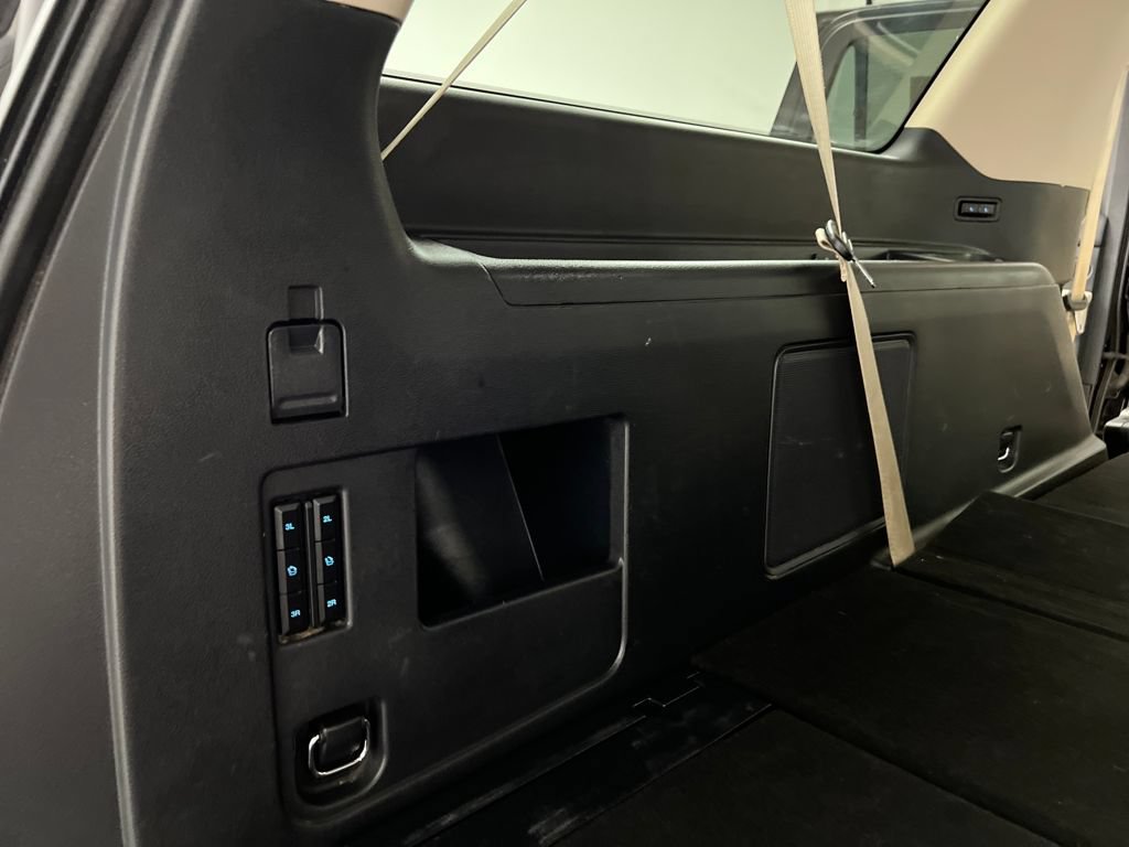 Used 2022 Ford Expedition Max Platinum AWD/4WD image 47