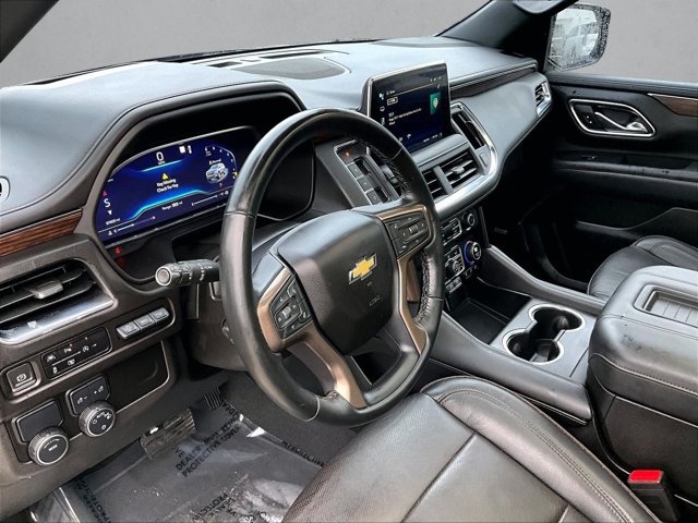 Used 2023 Chevrolet Tahoe High Country RWD image 14