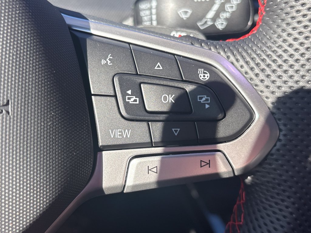 New 2026 Volkswagen GTI SE FWD image 24