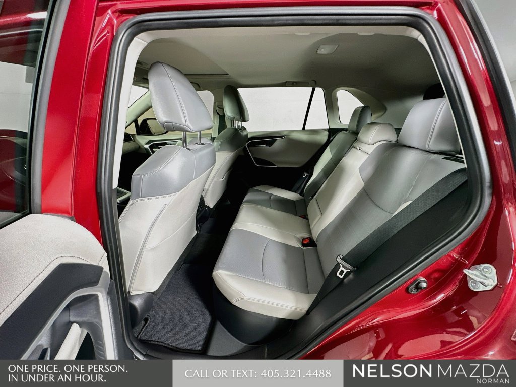 Used 2023 Toyota RAV4 Limited AWD/4WD image 24