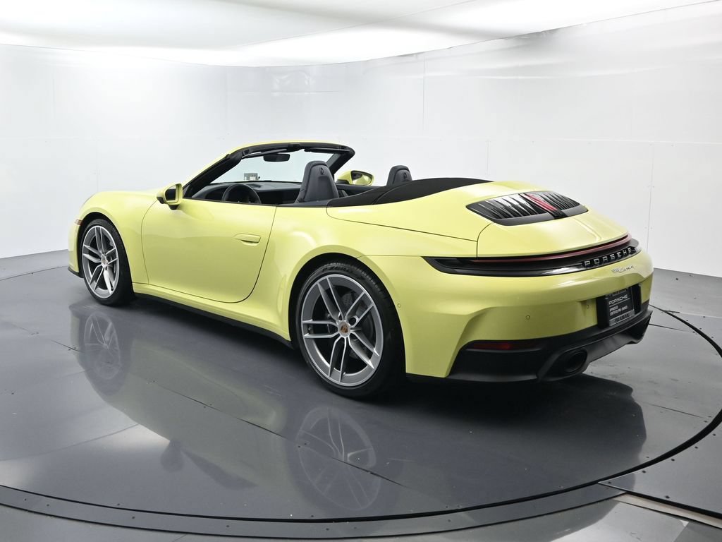 Certified 2025 Porsche 911 Carrera RWD image 3
