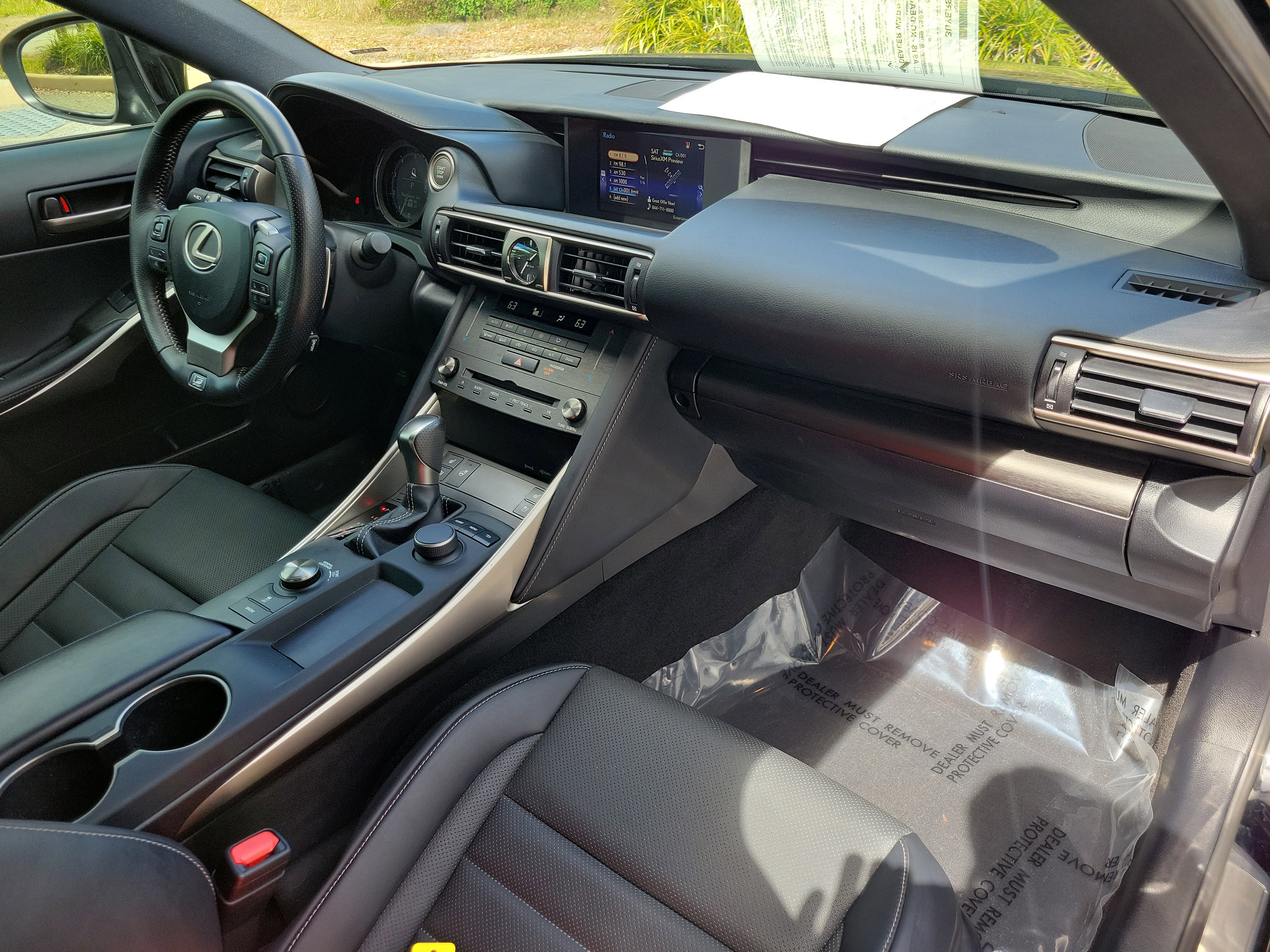 Used 2020 Lexus IS 350 F Sport w/ F Sport Package image 11