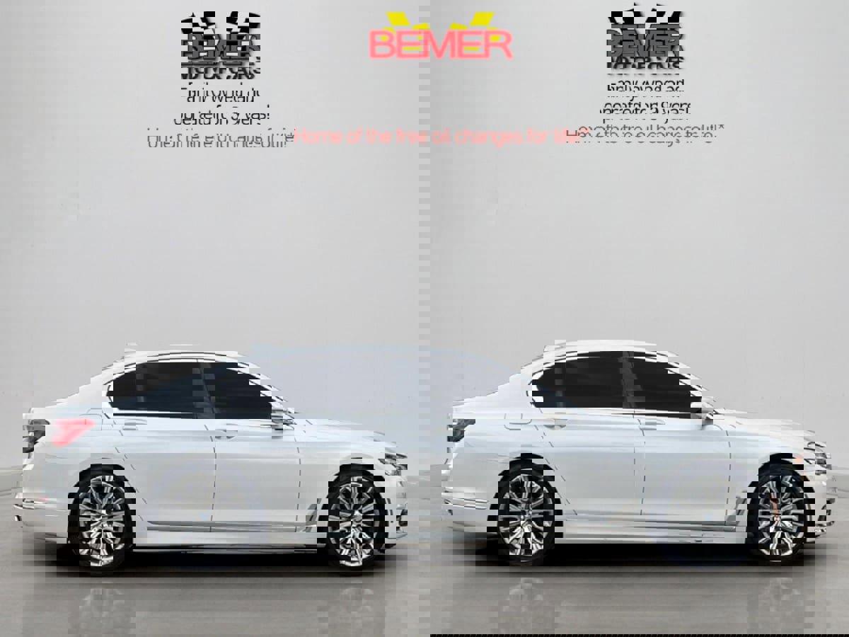 Used 2016 BMW 750i RWD image 6