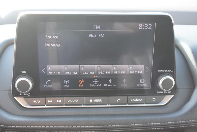 Used 2023 Nissan Rogue SV FWD image 24