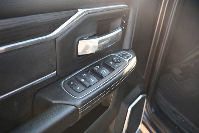Used 2024 RAM 3500 Laramie w/ Night Edition AWD/4WD image 23