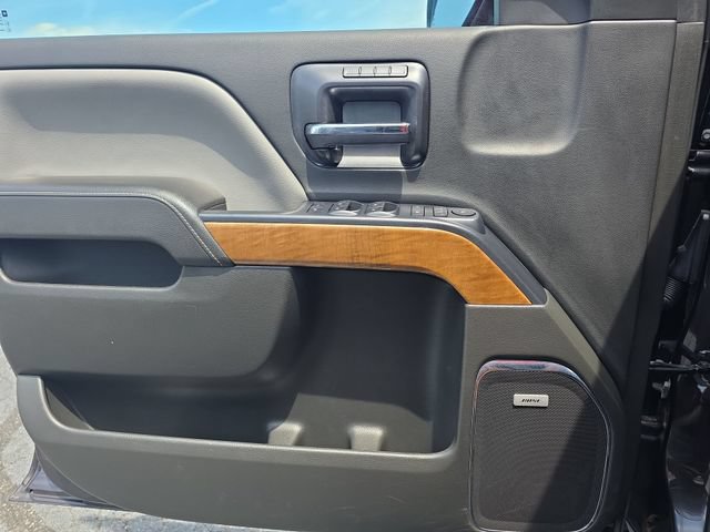 Used 2015 Chevrolet Silverado 1500 LTZ w/ LTZ Plus Package AWD/4WD image 28