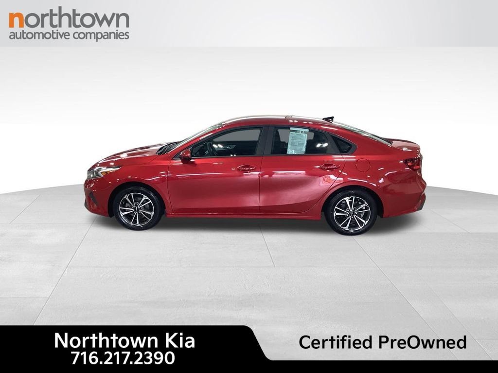 Certified 2023 Kia Forte LXS image 3