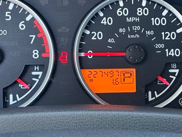 Used 2008 Nissan Pathfinder LE AWD/4WD image 16