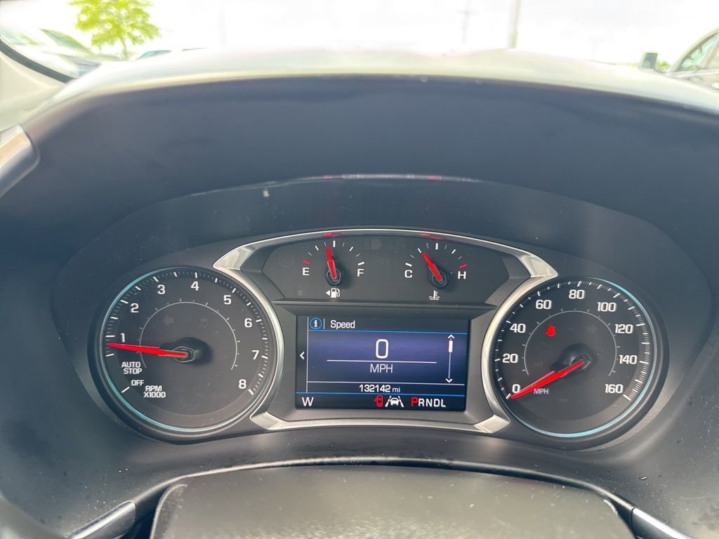 Used 2020 Chevrolet Equinox LT FWD image 13