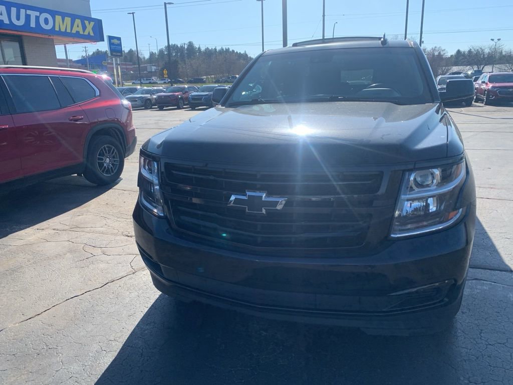 Used 2019 Chevrolet Suburban LT AWD/4WD image 4