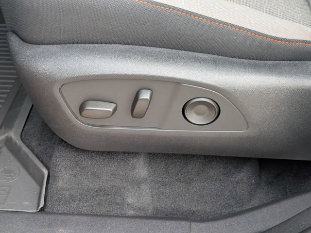 New 2026 Chevrolet Traverse LT w/ Sun and Wheel Package image 11