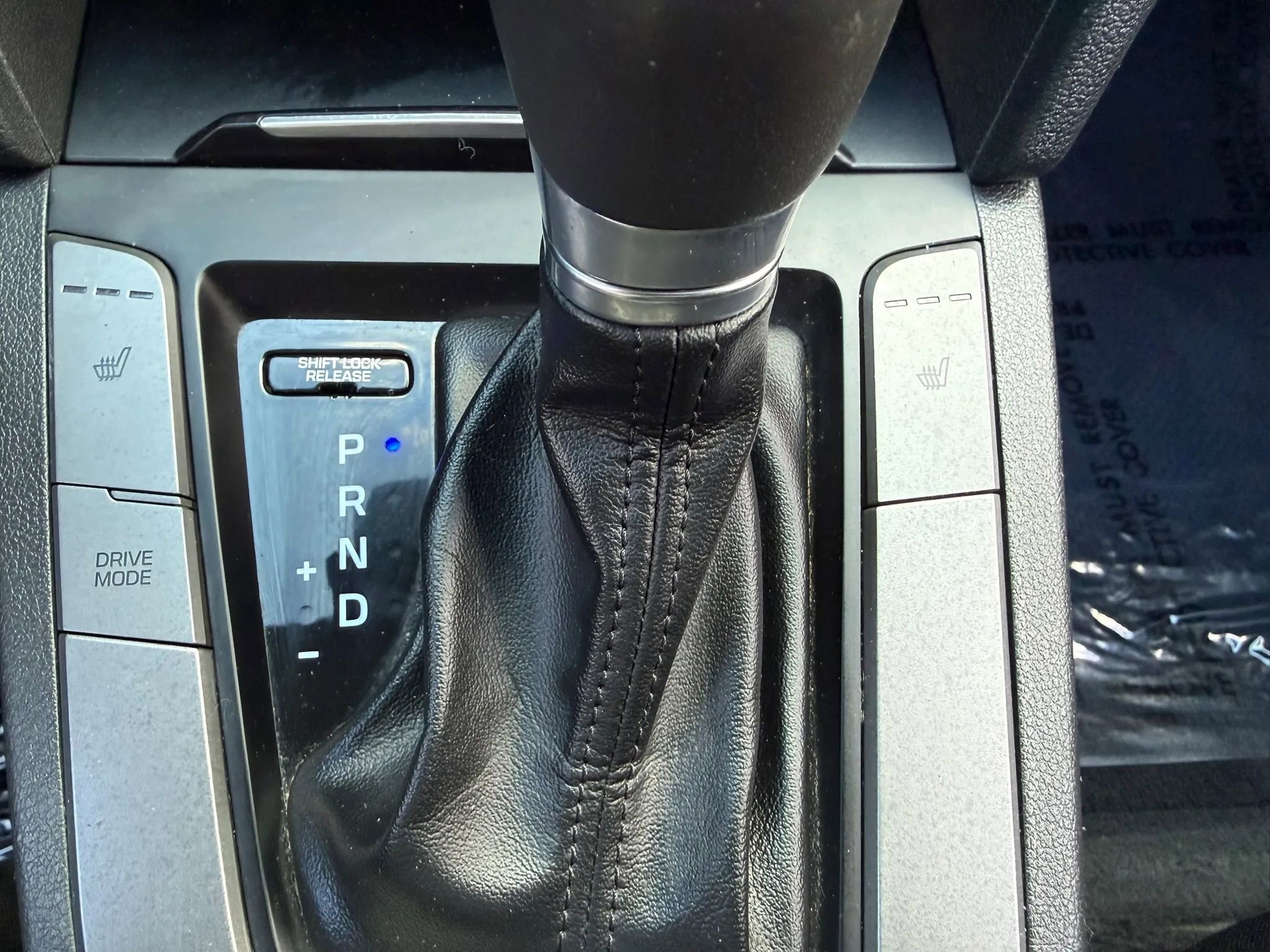 Used 2018 Hyundai Elantra Value Edition FWD image 31
