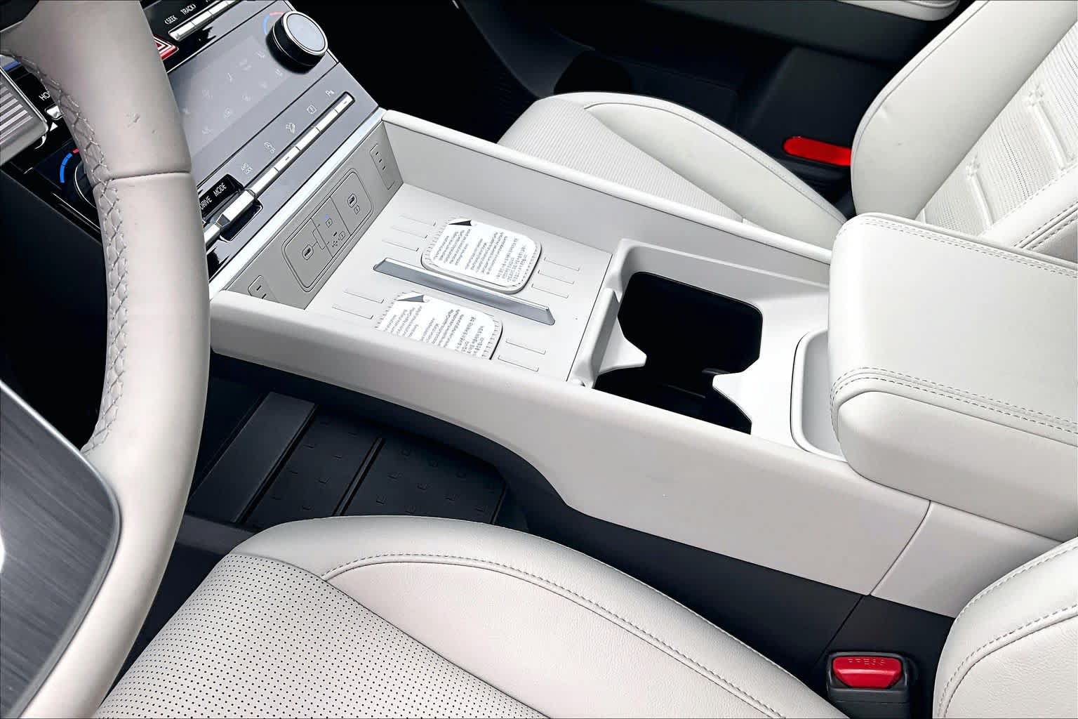 New 2027 Hyundai Santa Fe Limited AWD/4WD image 11