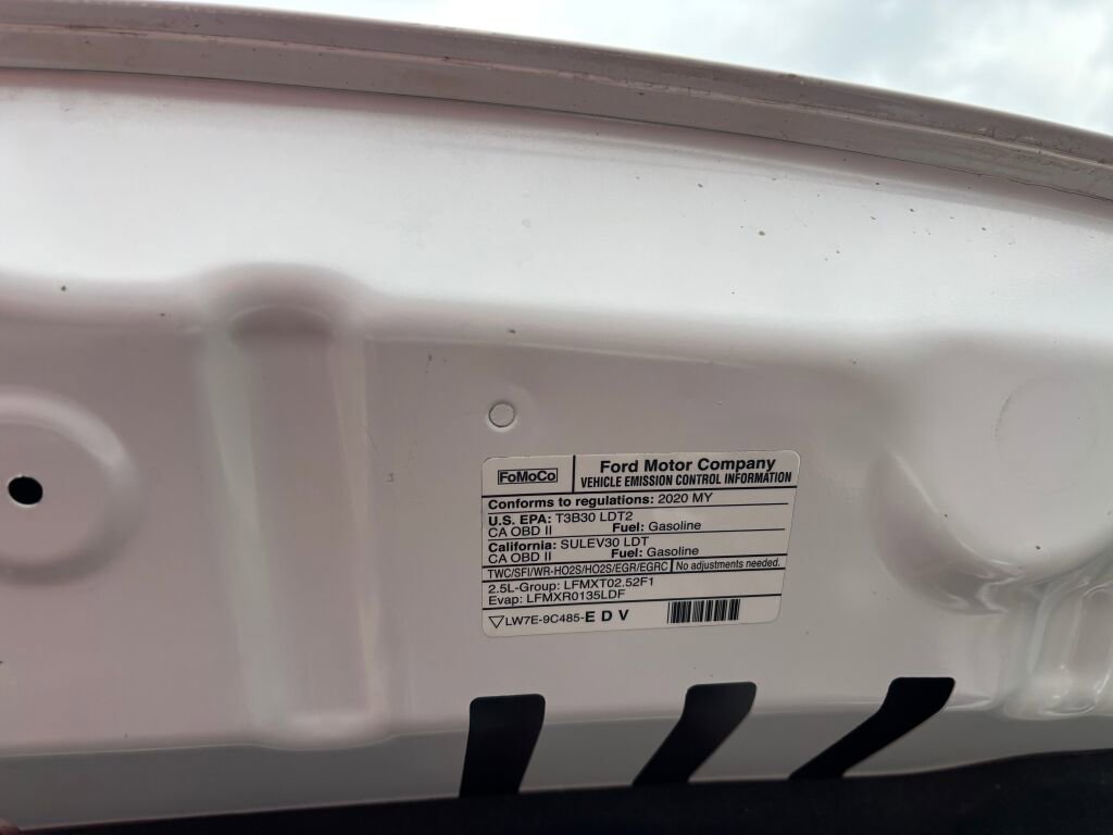 Used 2020 Ford Escape SE Sport image 33