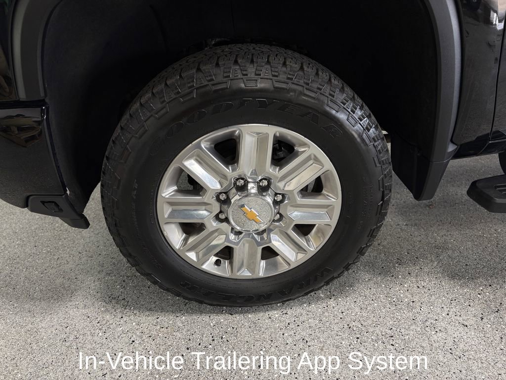 Used 2024 Chevrolet Silverado 2500 High Country image 28