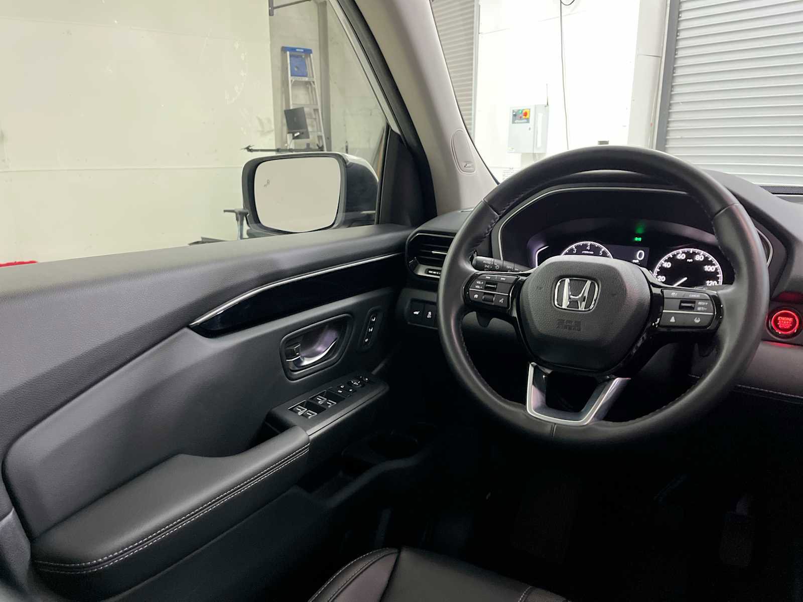 Used 2023 Honda Pilot Touring image 15