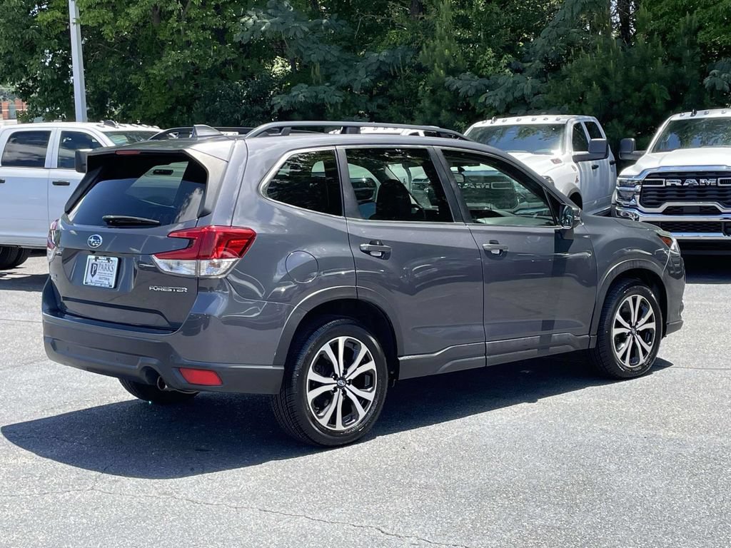 Used 2022 Subaru Forester Limited AWD/4WD image 8