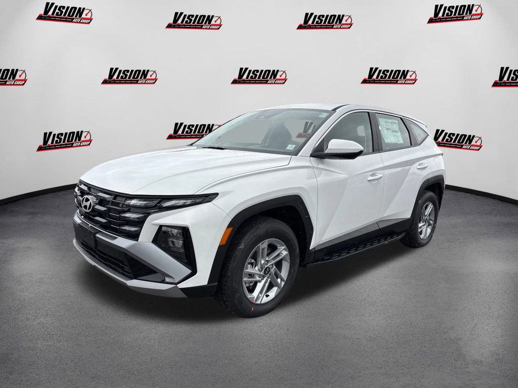 New 2026 Hyundai Tucson SE