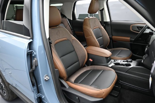 New 2026 Ford Bronco Sport Outer Banks w/ Outer Banks Tech Package+ AWD/4WD image 37
