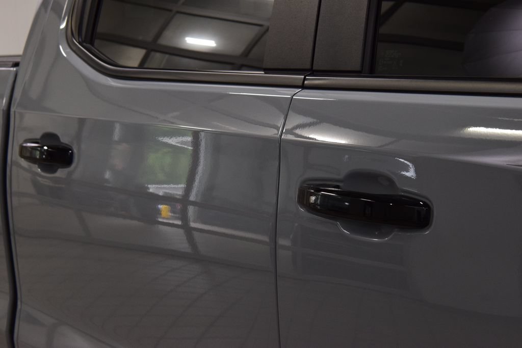Used 2024 Chevrolet Silverado 1500 ZR2 w/ Technology Package AWD/4WD image 23