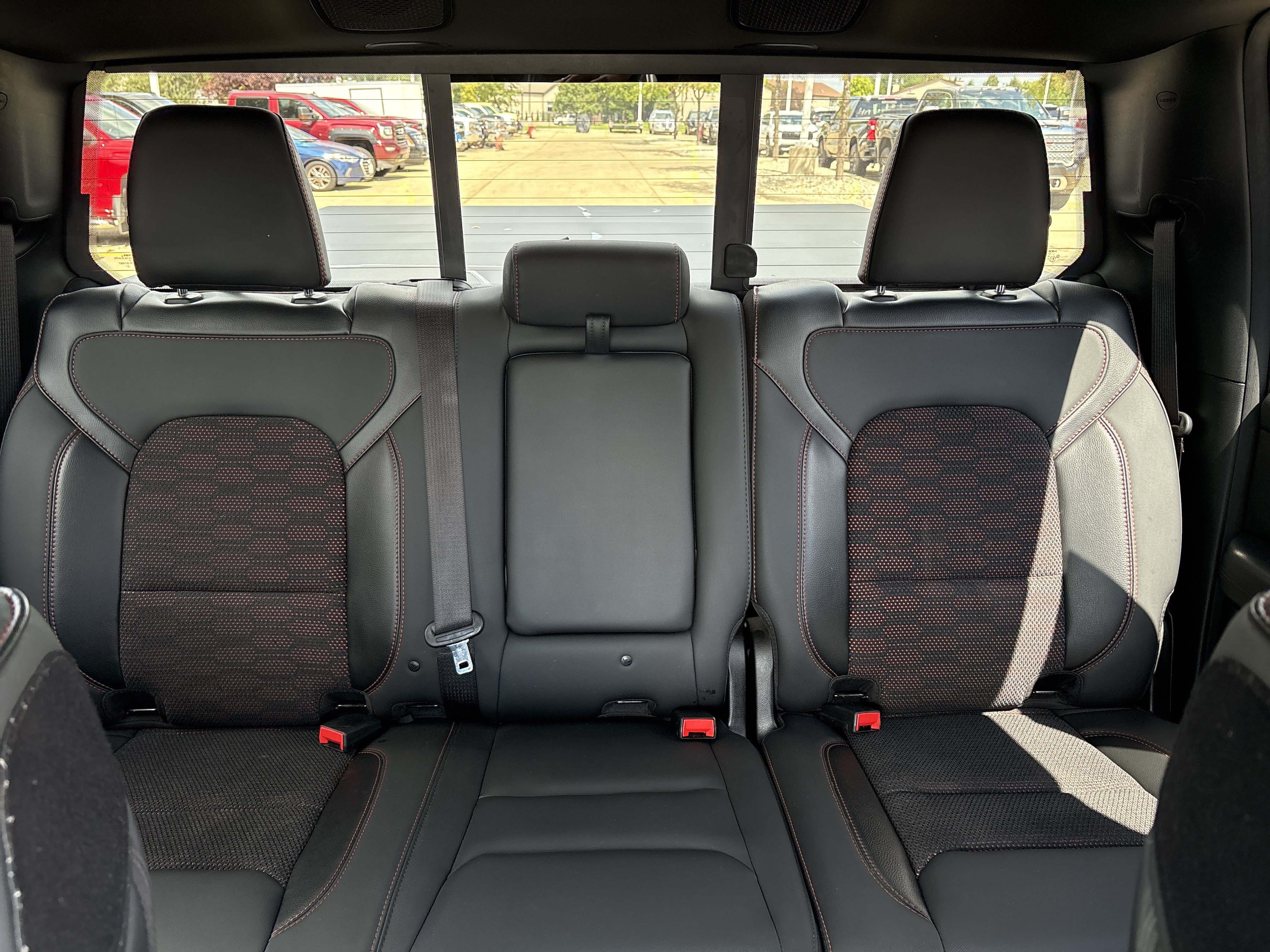 Used 2022 RAM 1500 Big Horn w/ Built-to-serve Edition AWD/4WD image 12