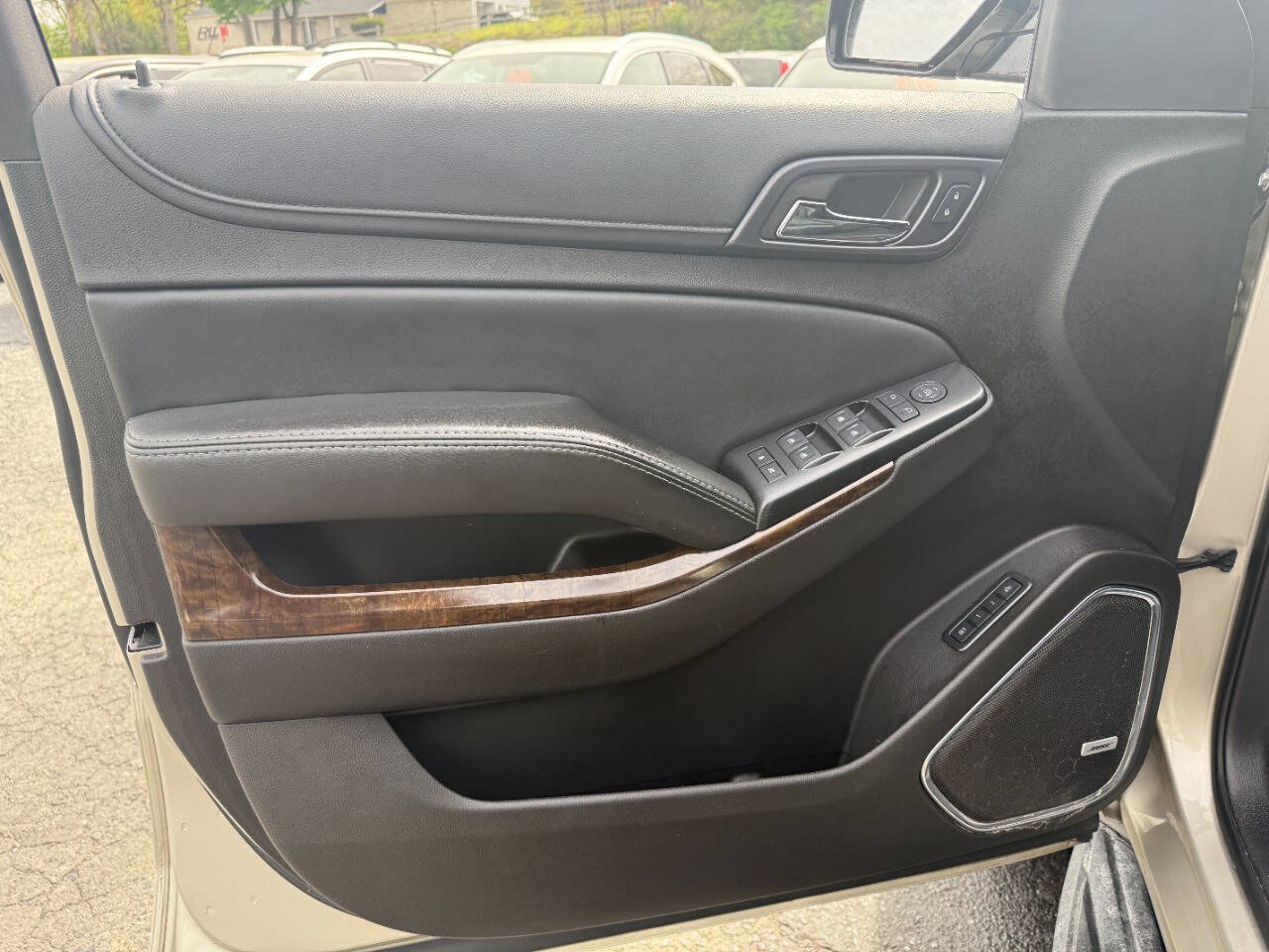 Used 2016 Chevrolet Tahoe LT AWD/4WD image 16