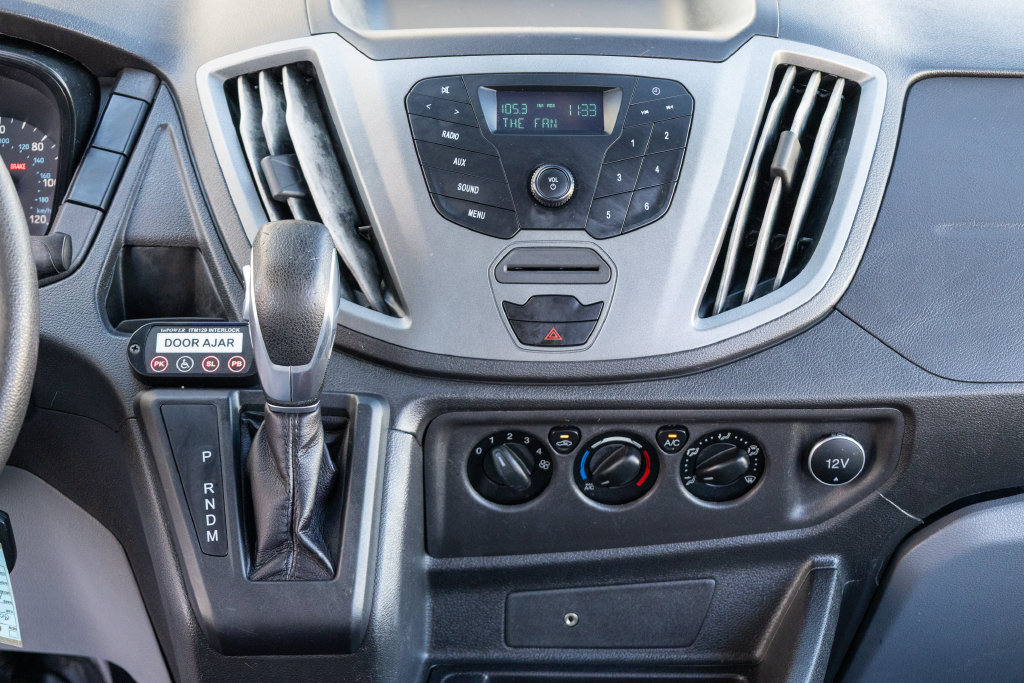 Used 2018 Ford Transit 150 XL RWD image 14