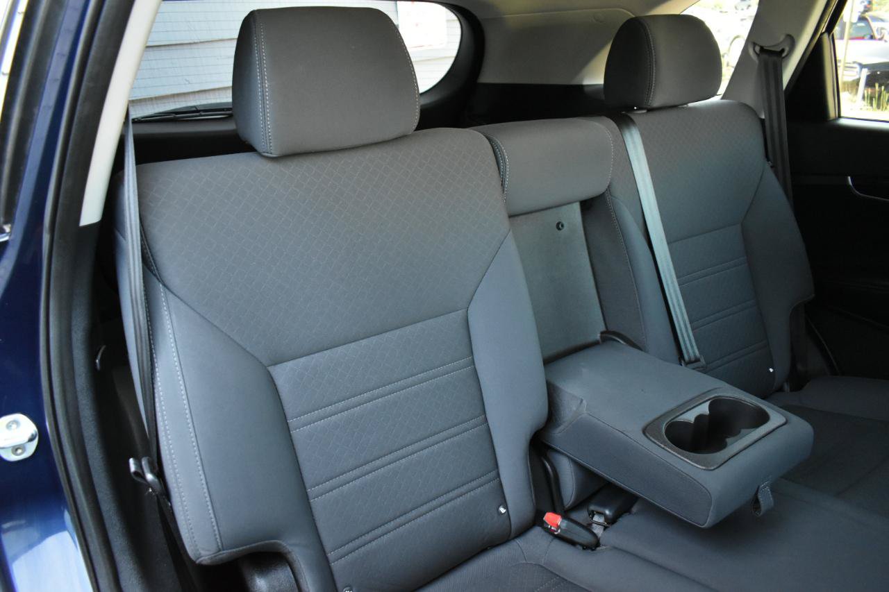 Used 2016 Kia Sorento FWD image 29