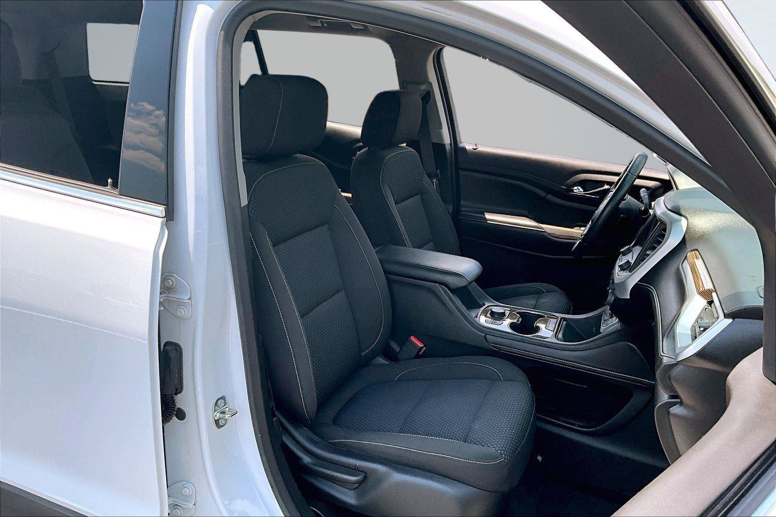 Used 2023 GMC Acadia SLE w/ Driver Convenience Package AWD/4WD image 8