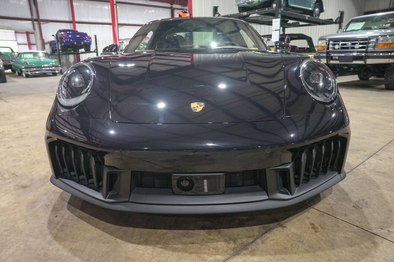 Used 2025 Porsche 911 GTS image 13