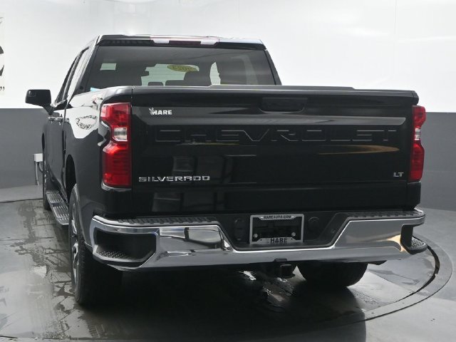 Used 2023 Chevrolet Silverado 1500 LT AWD/4WD image 39