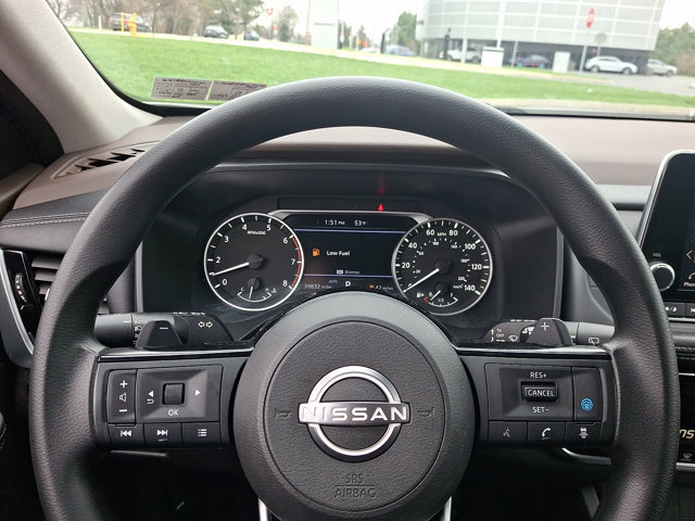 Certified 2022 Nissan Rogue SV AWD/4WD image 18