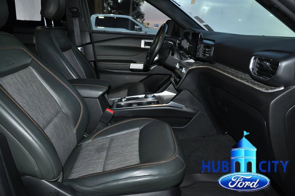 Used 2022 Ford Explorer Timberline image 16