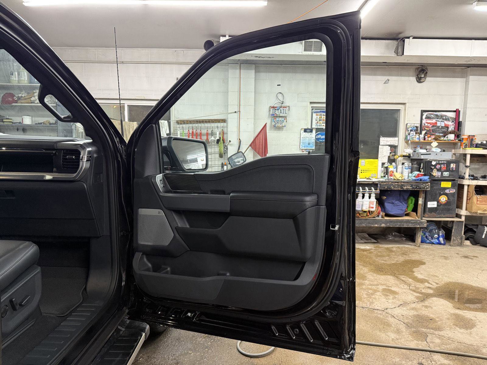 New 2026 Ford F150 Lariat w/ Equipment Group 501A Mid image 25