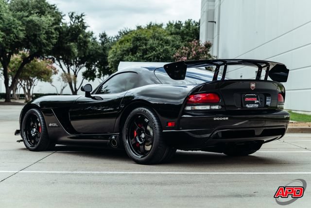 Used 2009 Dodge Viper ACR RWD image 7