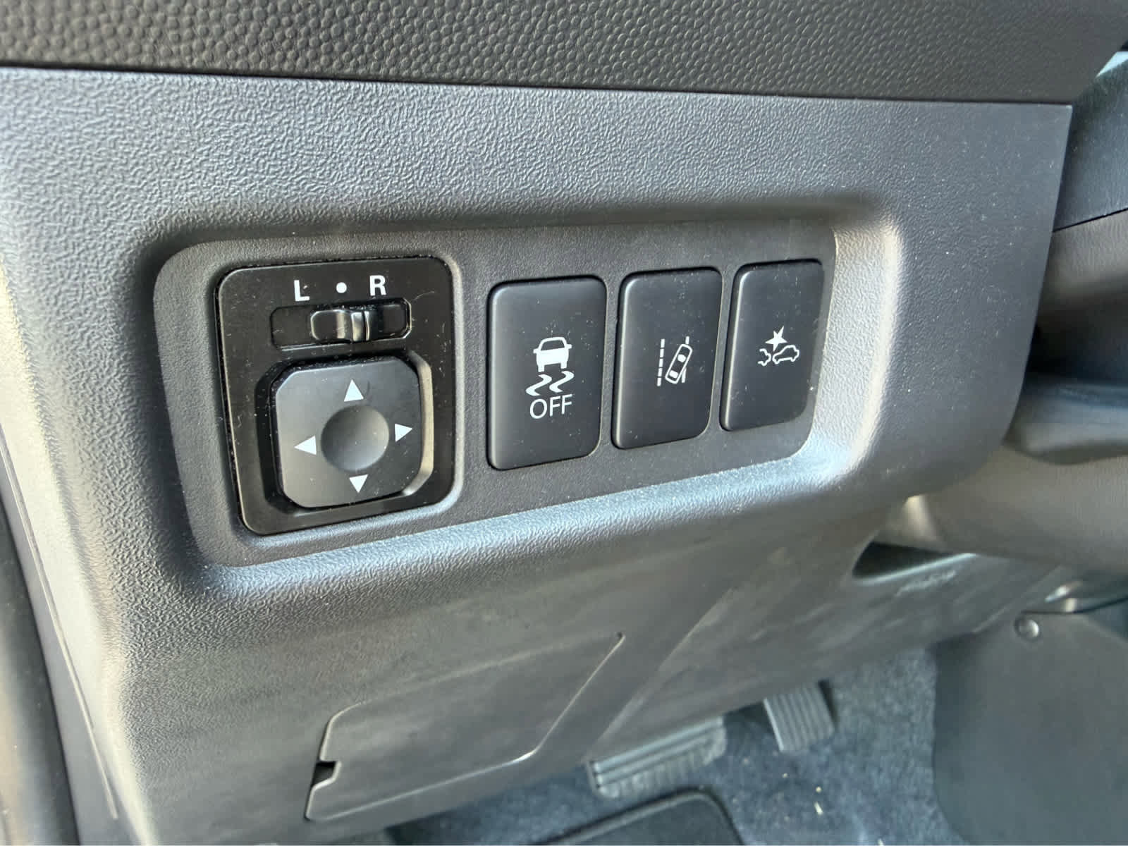 Used 2024 Mitsubishi Mirage Black Edition FWD image 13